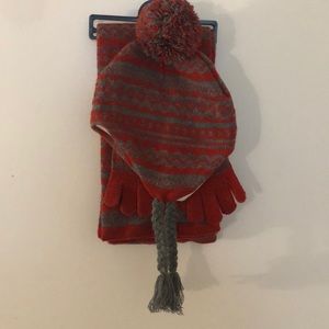 Red & Grey Knit Hat/Gloves/Scarf